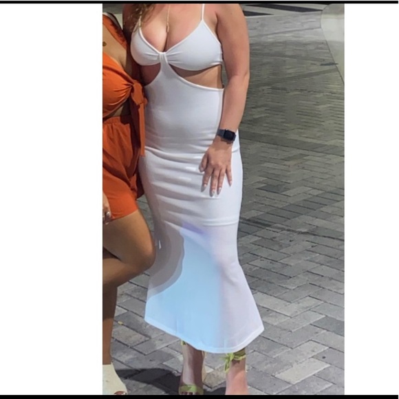 White cutout midi dress - Picture 2 of 3